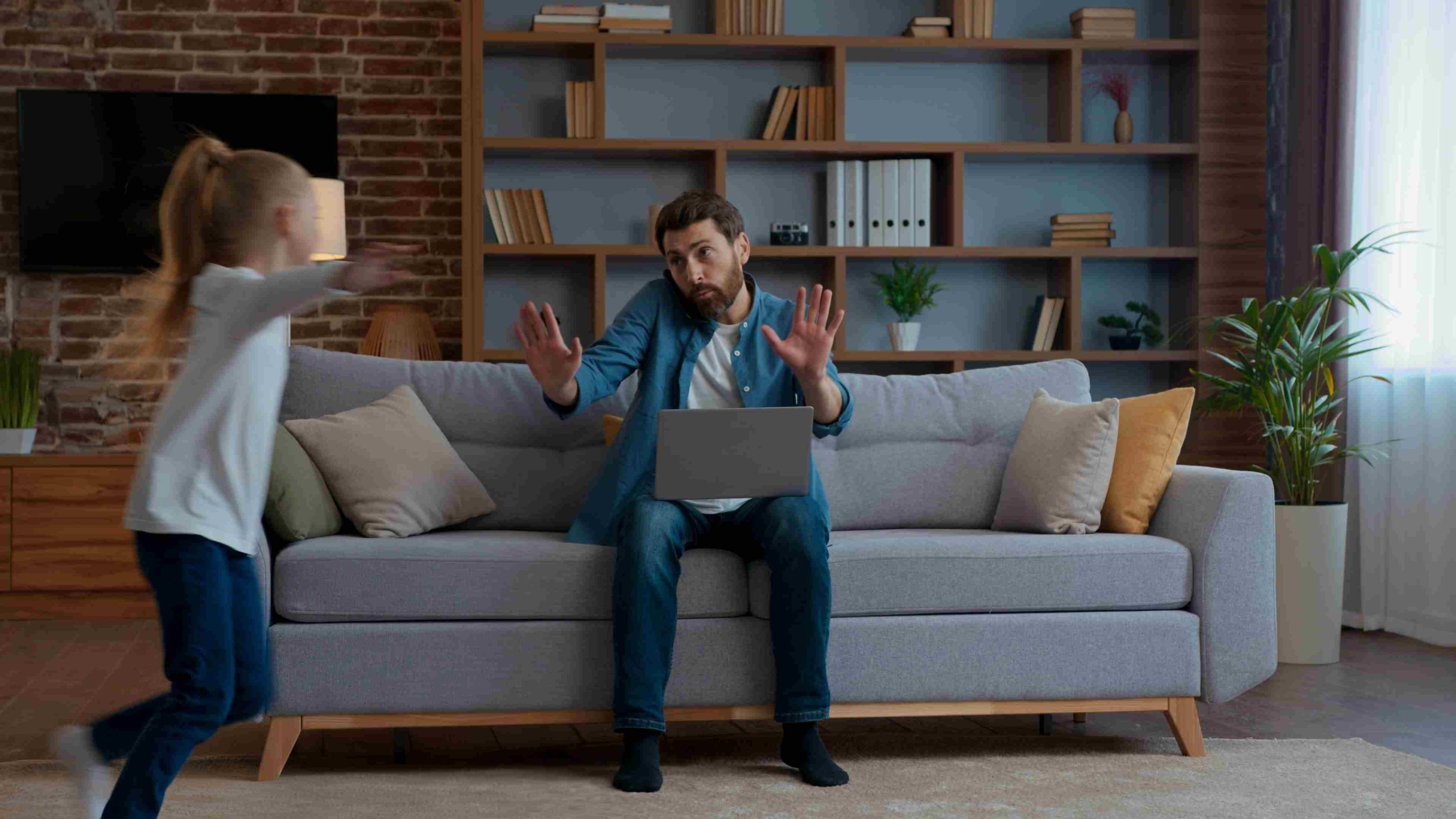 The Hidden Impact of Parent Phone Use on Student Wellbeing