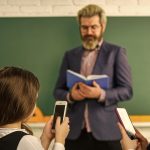 Phone ban in schools: working – but only with real consequences